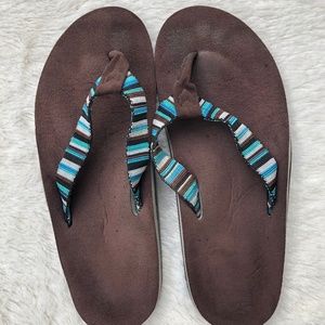 Island Slipper Hawaiian suede striped flip flops 9